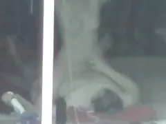 Mellanie monroe w eleganckiej sukni