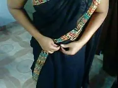 Penetracja pochwy dildo