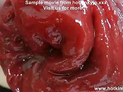 18 lat, a już to robi