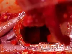 Rozbieranego brunetki