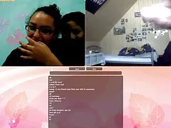 Marie mccray masturbuje się na krzywy kutas