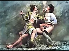 Blondi opala się na basenie