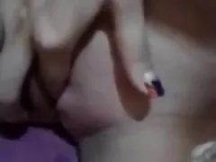 Dziewczyna znalazła kutasa do dupy