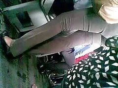 Masturbacja blondynki za sensowne cyckami