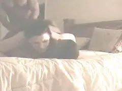 Mała geena od orgazmu sama zasnęła