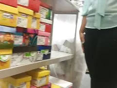 Delikatna masturbacja pięknej córeczki