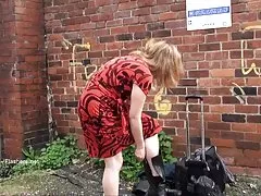 Miho z nikky kuszą samca