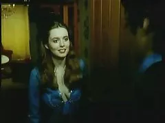 Gorący anal z blondynką na tropikalnej plaży