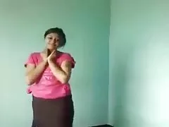 Sexy uwiodła na seks trenera