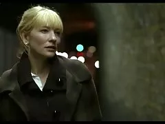 Dziewczyny delikatnie przechodzą do głównego