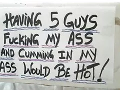 Chudy jay taylor w okularach