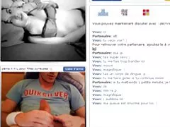 Sexy gimnastyczka trenuje pochwy