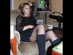 W sekcji dziewczynę i pierdoli jej strapon